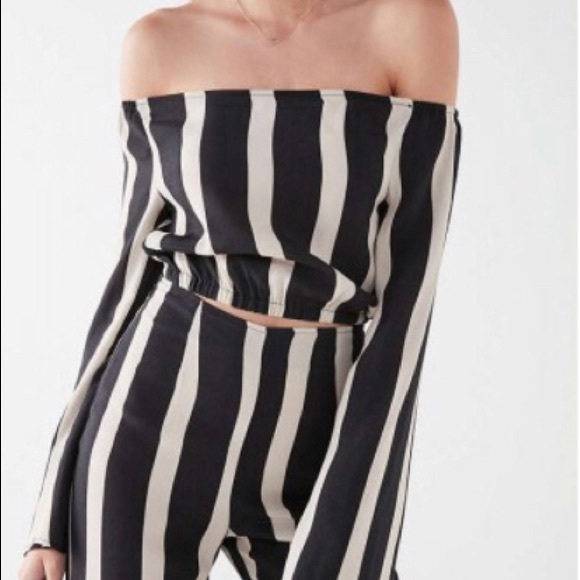 Flynn Skye striped two piece set - Picture 3 of 3